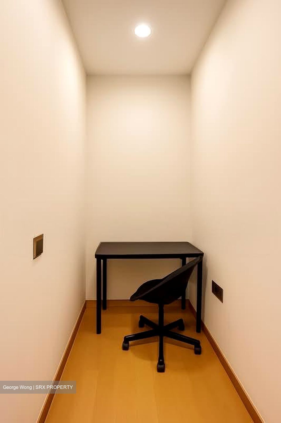 Haus On Handy (D9), Condominium #584939841